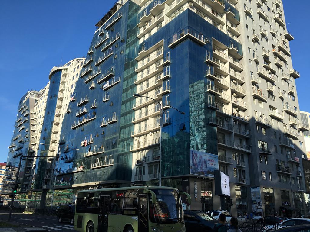 Sunpartment Apartment Batumi Luaran gambar